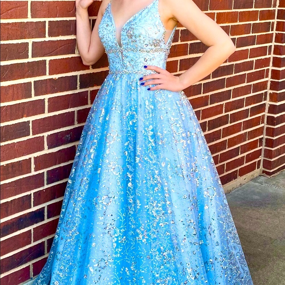 Blue Prom Dress with Pockets!
